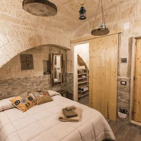 Mulberry House Bed & Breakfast Trani
