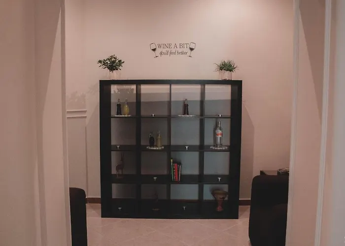 Mulberry House B&B 트라니